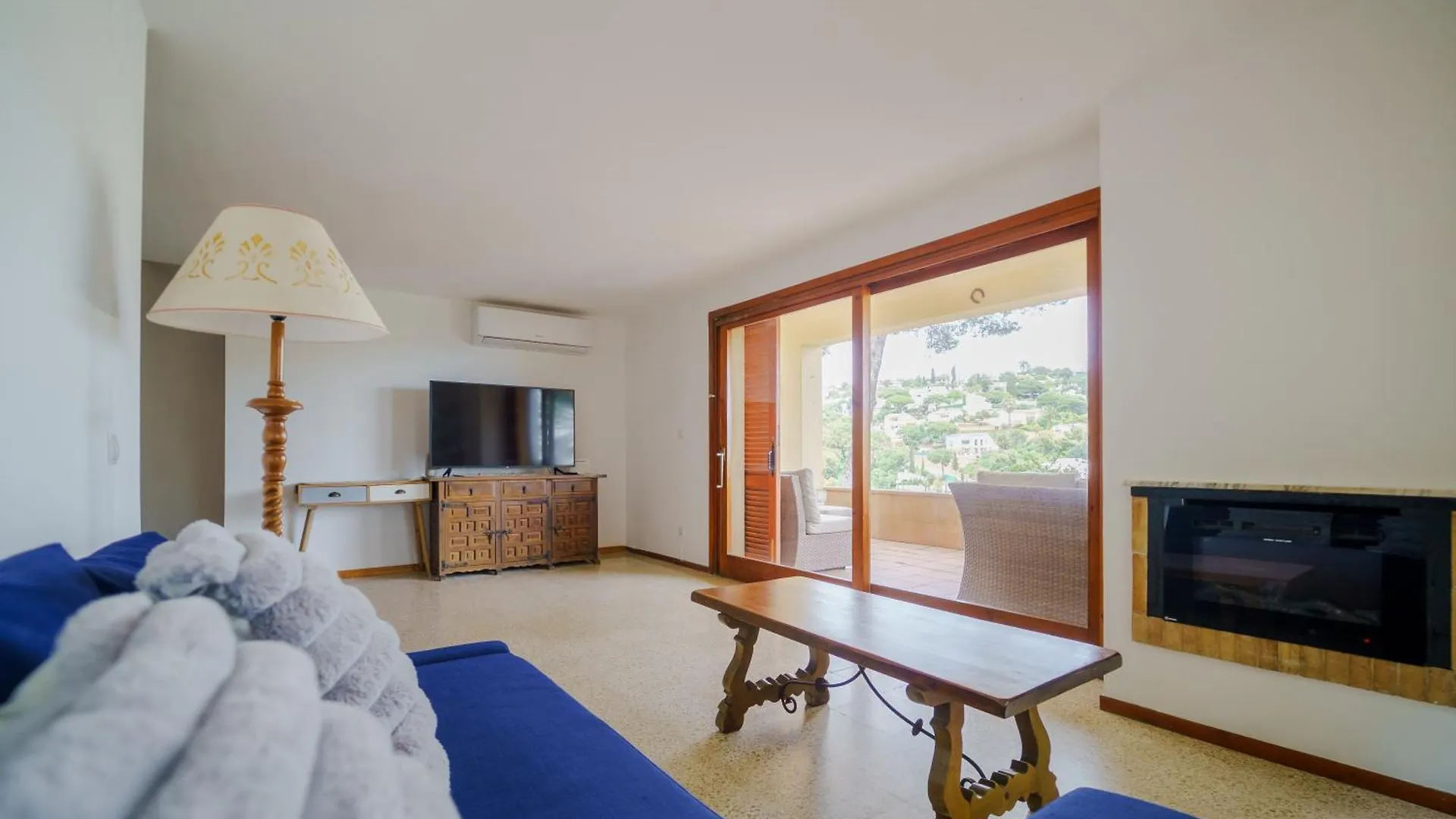 Villa In Tossa De Mar