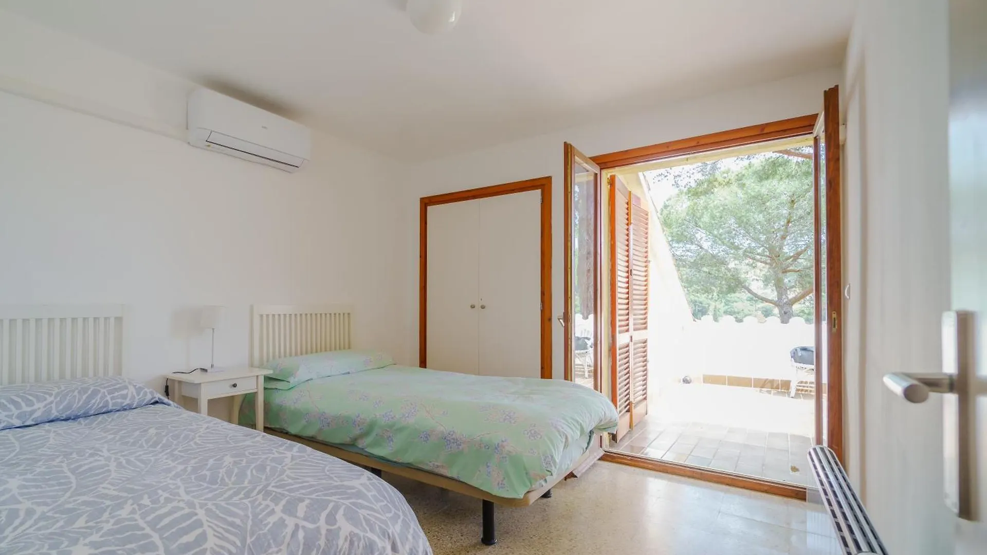 Villa In Tossa De Mar